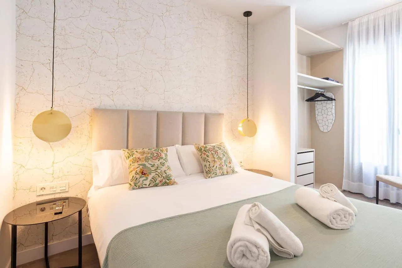 Apartment Ferienwohnung Malaga A Tu Ritmo! Edificio Muy Tranquilo Y Moderno! Spanien