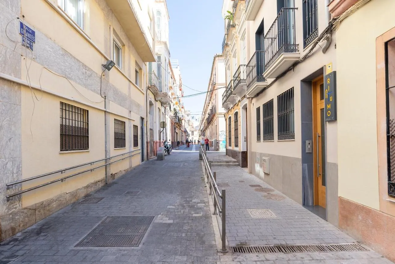 Malaga A Tu Ritmo! Edificio Muy Tranquilo Y Moderno! Apartamento